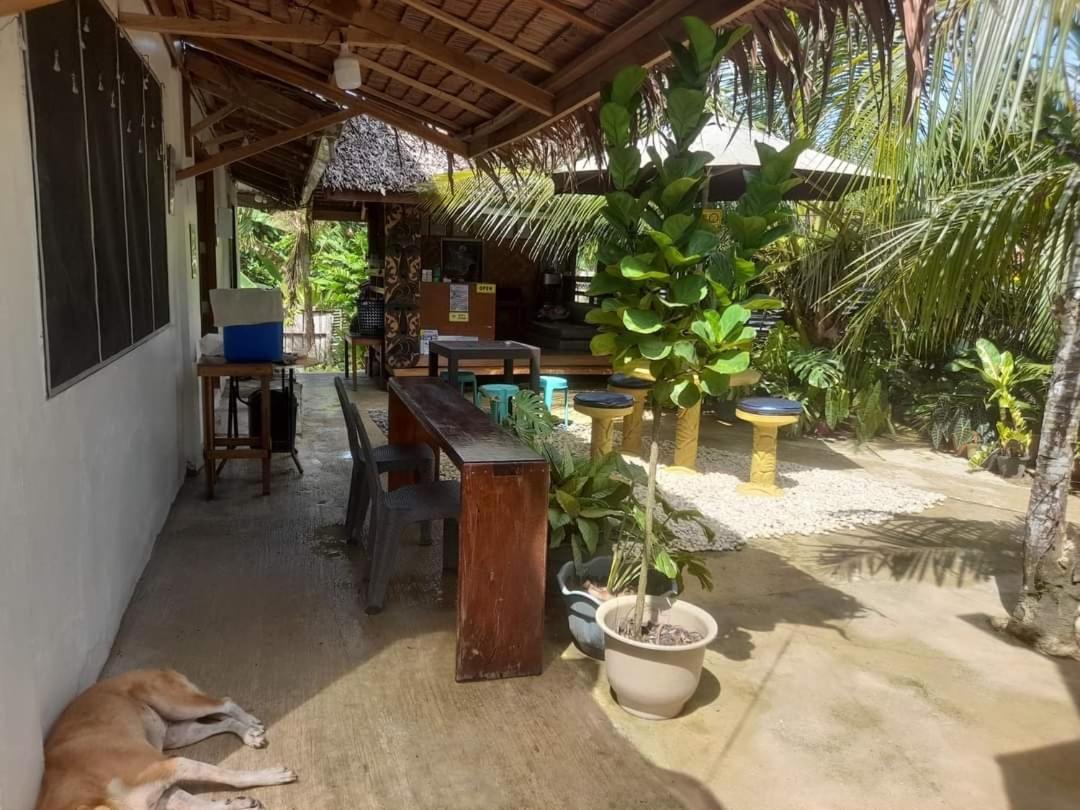 Ziah'S Guest House San Vicente  Exterior photo